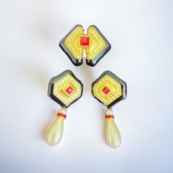 Black Enamel Cubic Zirconia and Red Stone Dangle Drop Earrings and Brooch Set - Picture 3 of 6